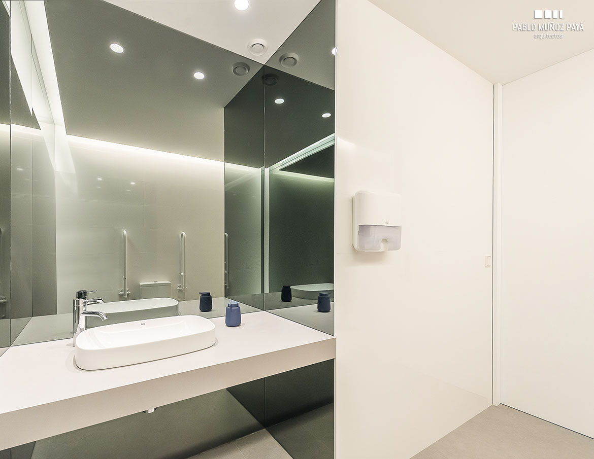 Reforma integral clínica dental Comisura Elda - Pablo Muñoz Payá Arquitectos 17