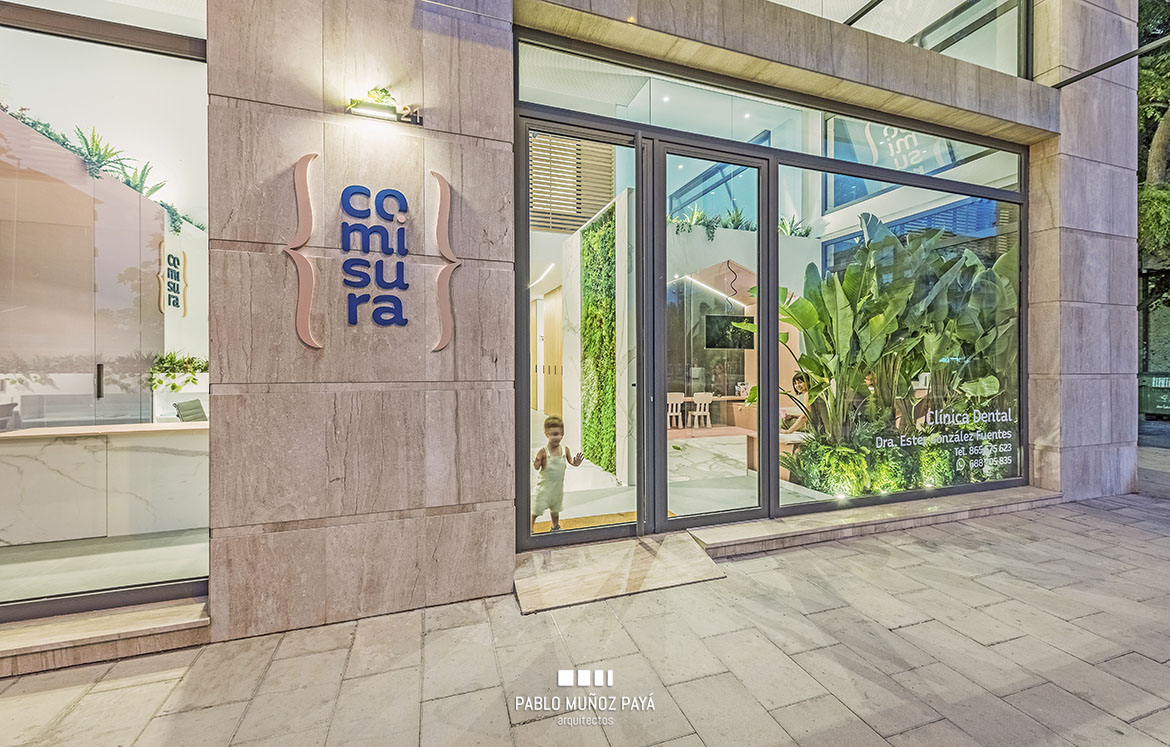 Reforma integral clínica dental Comisura Elda - Pablo Muñoz Payá Arquitectos 18