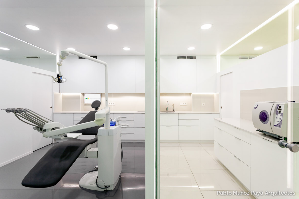 Reforma integral clínica dental Javier Arroyo San Juan Alicante - Pablo Muñoz Payá Arquitectos 13