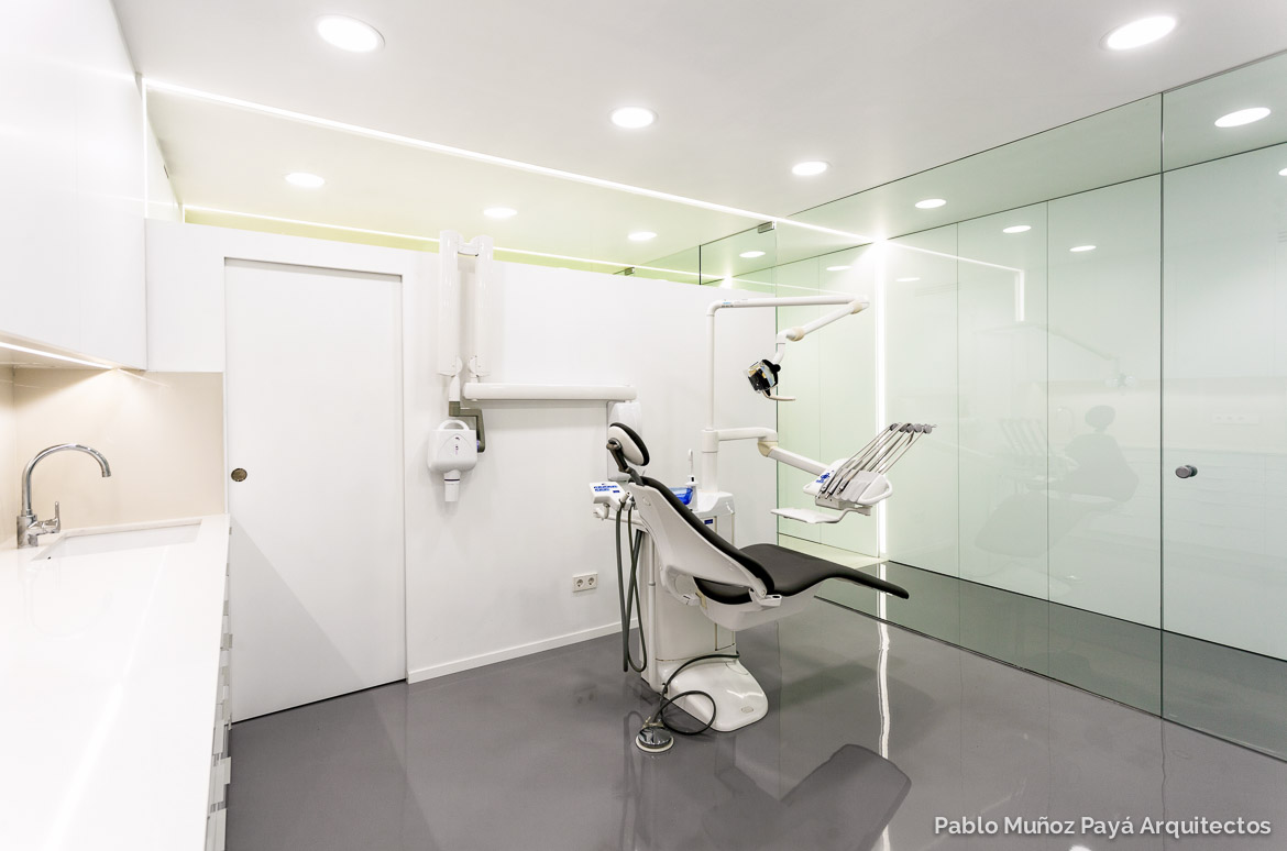Reforma integral clínica dental Javier Arroyo San Juan Alicante - Pablo Muñoz Payá Arquitectos 16