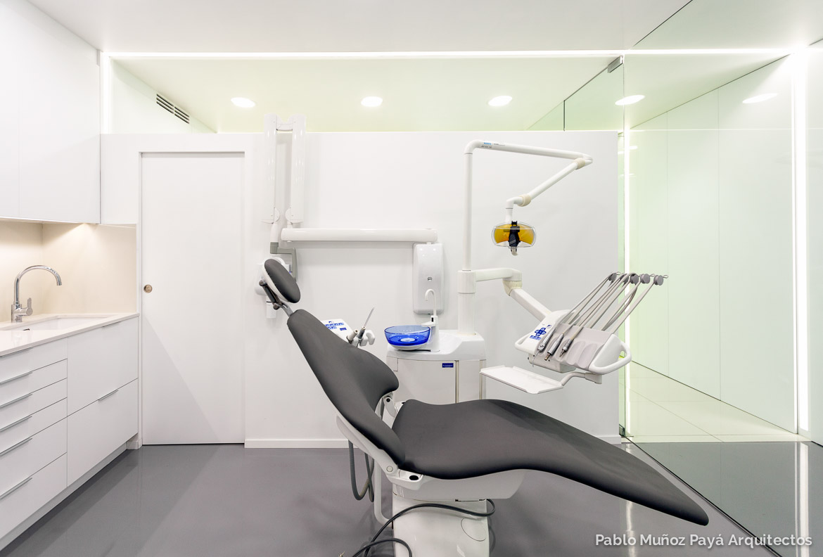 Reforma integral clínica dental Javier Arroyo San Juan Alicante - Pablo Muñoz Payá Arquitectos 17
