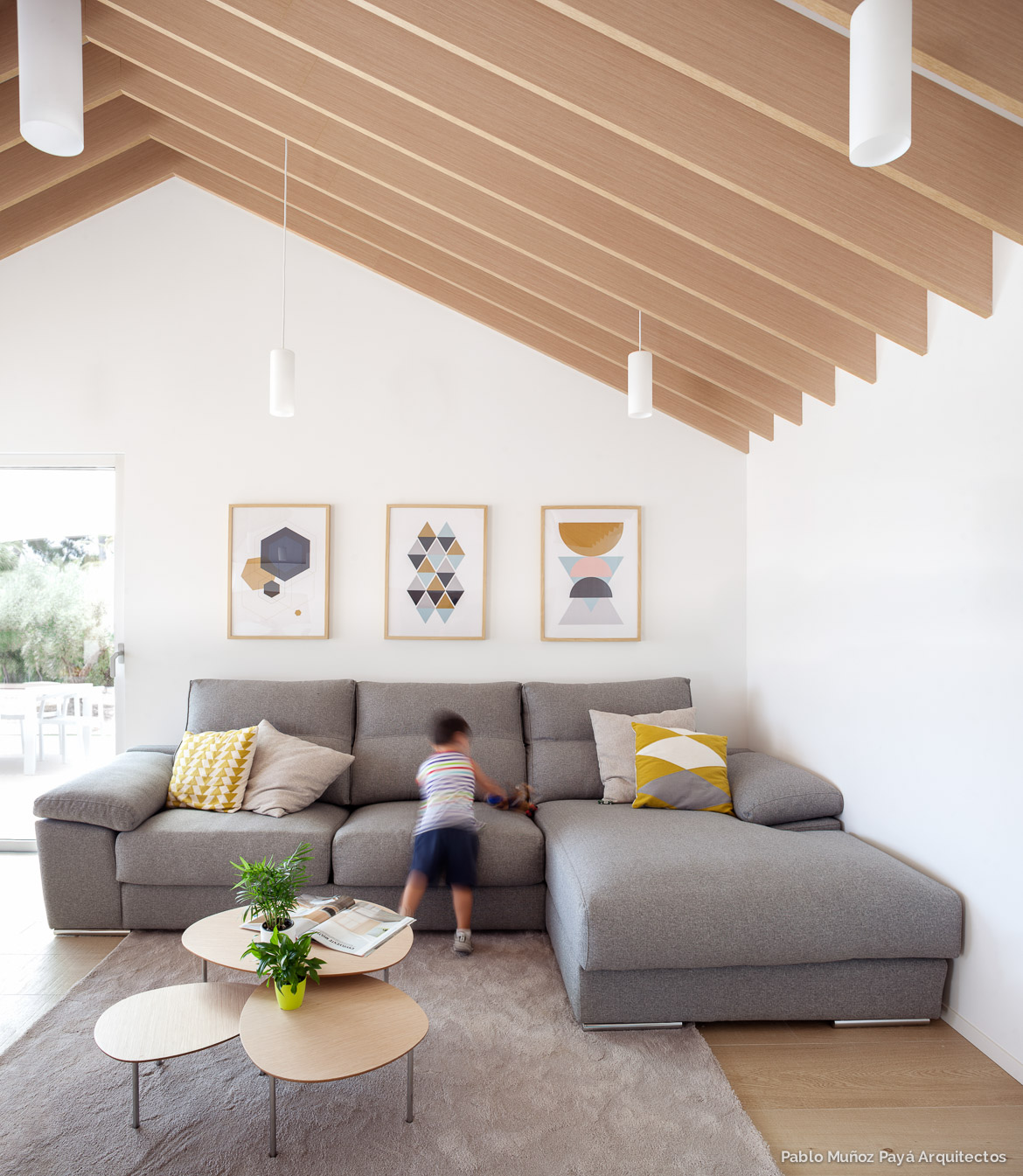 Reforma integral de vivienda en Petrer para Eduardo, Laura y Enzo - Pablo Muñoz Payá Arquitectos 8