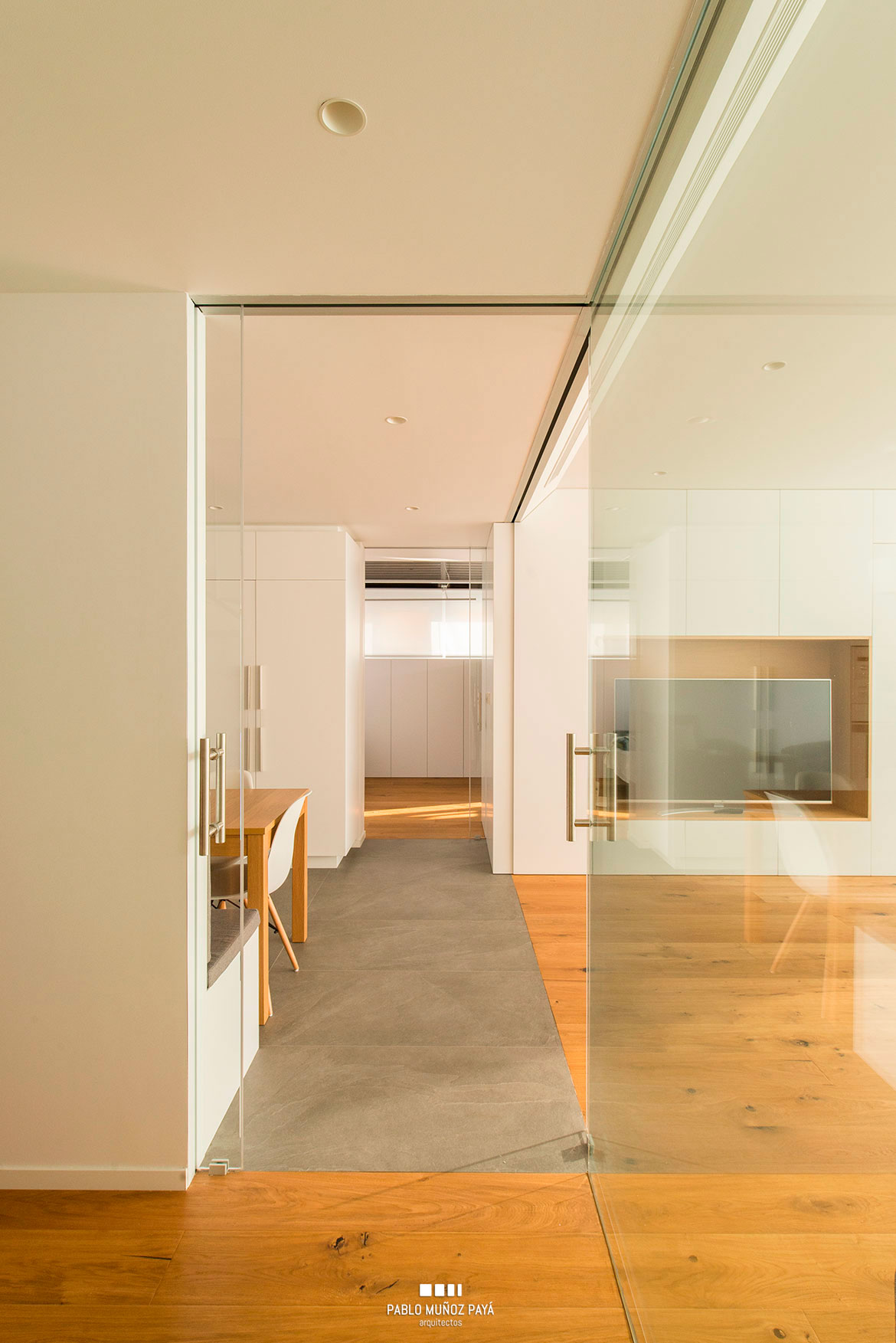 Reforma integral de vivienda en Petrer para Paqui y Luis - Pablo Muñoz Payá Arquitectos 11