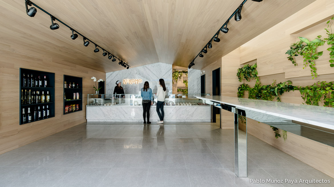 Reforma integral de local comercial de comida preparada Kekomo en Elda - Pablo Muñoz Payá Arquitectos 6