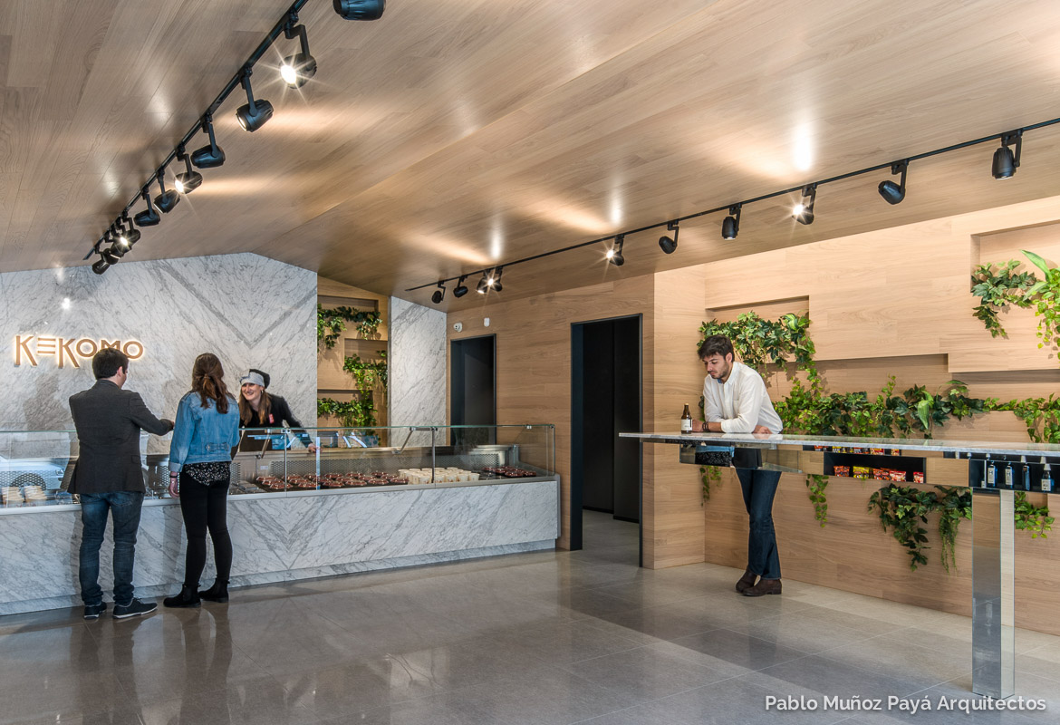 Reforma integral de local comercial de comida preparada Kekomo en Elda - Pablo Muñoz Payá Arquitectos 9