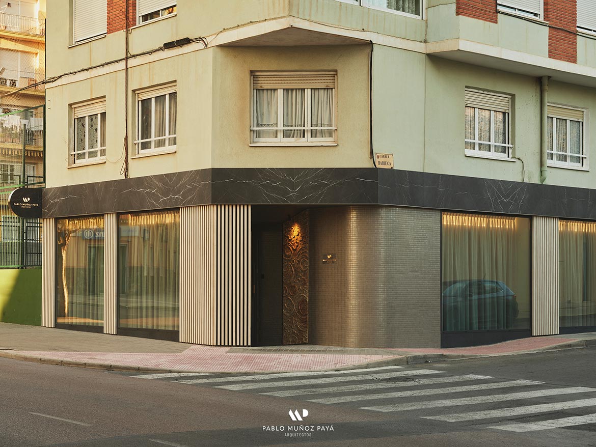 Reforma integral y diseño interior de las oficinas de Pablo Muñoz Payá Arquitectos