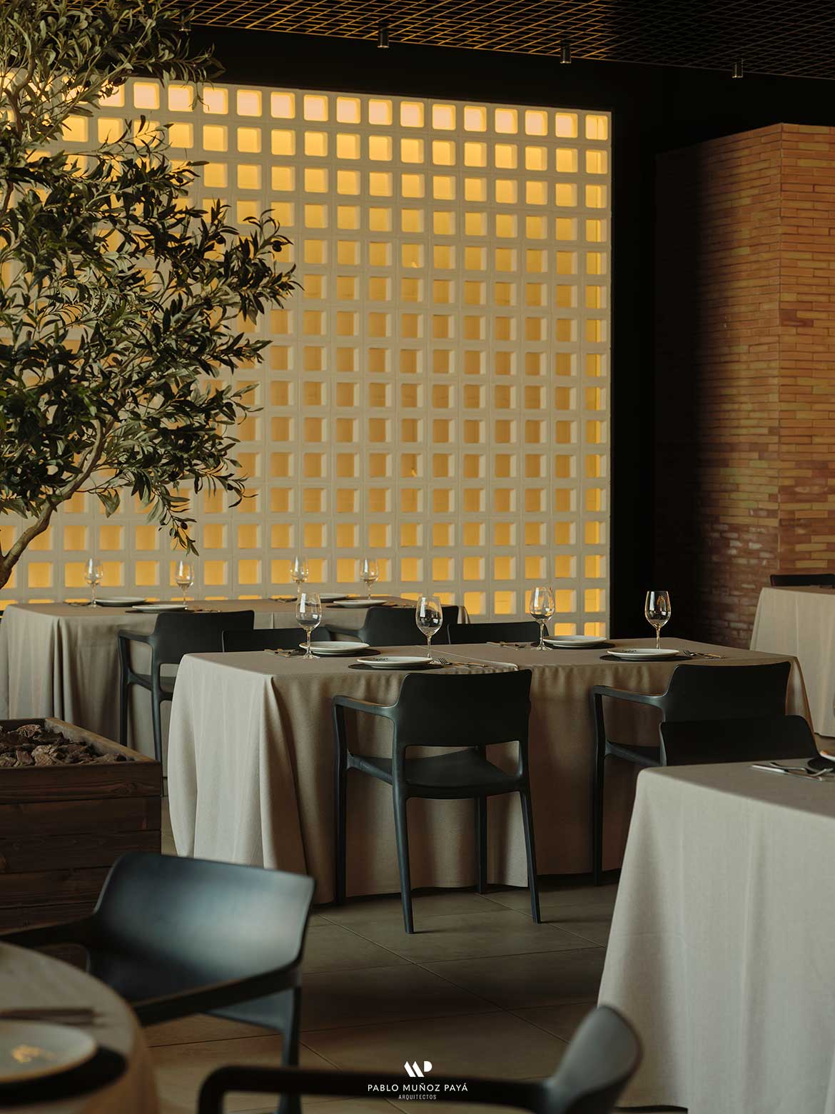 Reforma integral y diseño interior segundo salón Restaurante Ginebre - Pablo Muñoz Payá Arquitectos 24