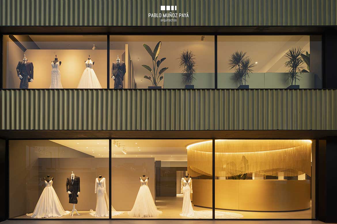 Reforma integral de tienda y espacio comercial Sedka Novias Madrid - Pablo Muñoz Payá Arquitectos 2