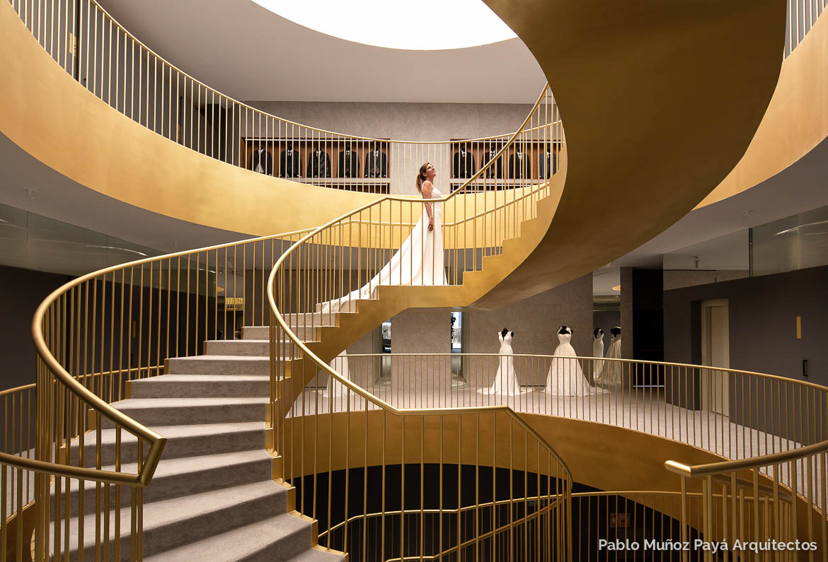Reforma integral de tienda y espacio comercial Sedka Novias Petrer - Pablo Muñoz Payá Arquitectos 18