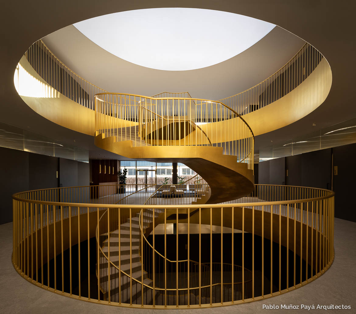 Reforma integral de tienda y espacio comercial Sedka Novias Petrer - Pablo Muñoz Payá Arquitectos 5
